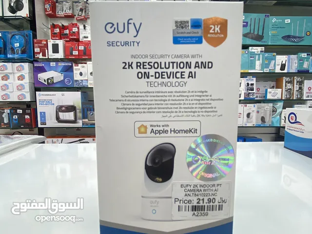 GUFY INDOOR SECURITY CAMERA WITH  2K RESOLUTION AND  ON-DEVICE AI TECHNOLOGY