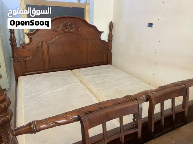 غرفه نوم أمريكي .. بدون خزانه ملابس سبب غرفه أمريكي