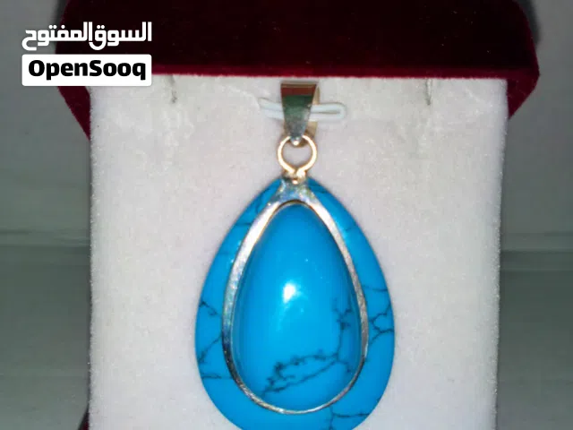 تعليقه لصدر أو حلق اذن