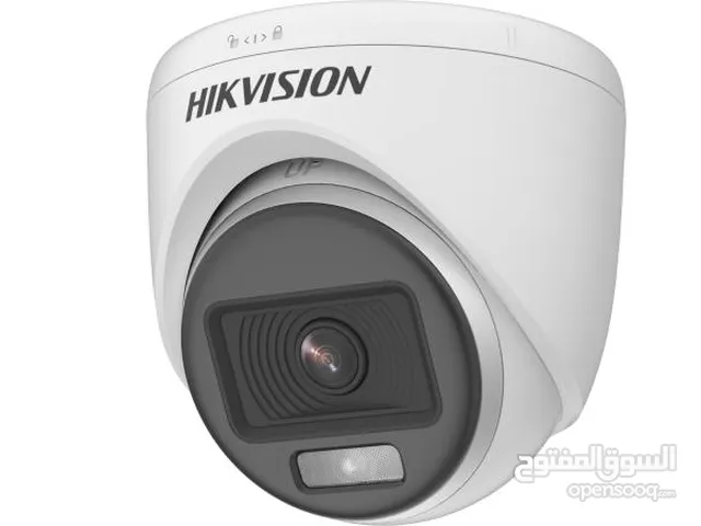 كاميرا مراقبة داخلية ملونة ليلي نهاري 2ميغابكسل 2MP من Hikvision رؤية ملوّنة 24/7 مع تقنية ColorVu