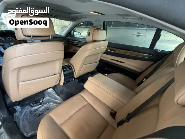 شرط الفحص قير ومكينه وشاصي  والمكيف باااارده ثلج ماشيه 190 الف
