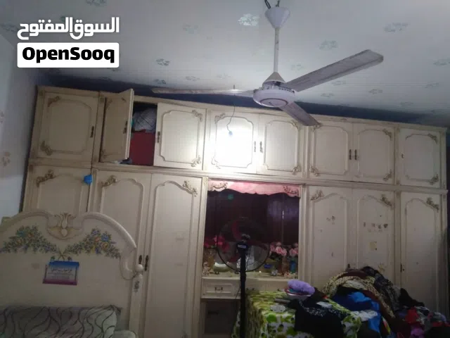 سرير محمل خشب زان بره وجوه يعيش سنوات