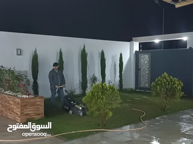 استراحة خلف مزرعة الورد الباعيش