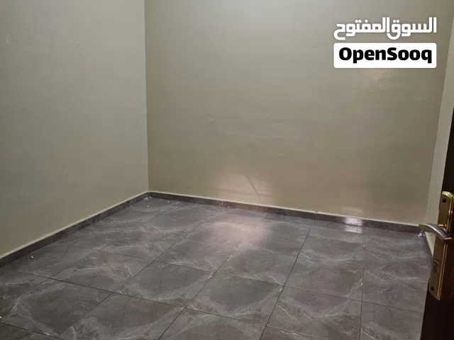 90 m2 3 Bedrooms Apartments for Rent in Al Dakhiliya Nizwa