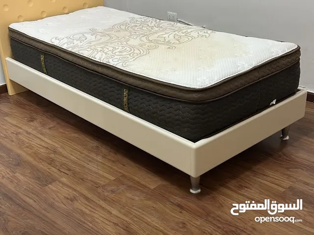 سرير وفرشه قياس 190x 90