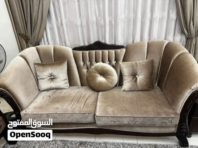 طقم كنب 7 مقاعد