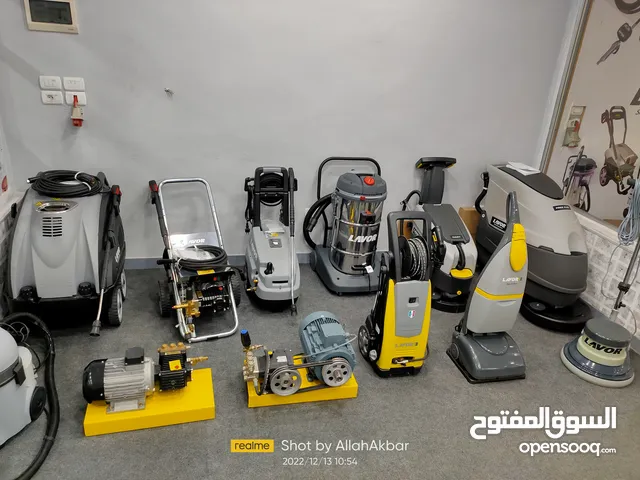 جميع المكانس المنزلية والخدمة الشاقة للمساجد والشركات والمشروعات ماركة لافور LAVOR الإيطالية