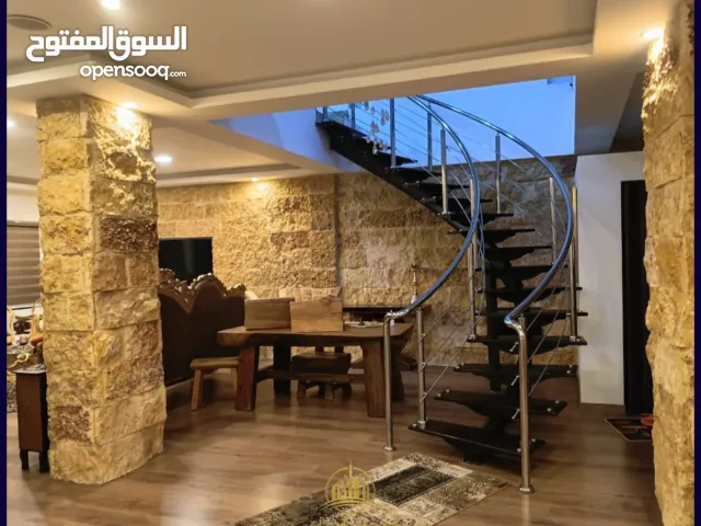 465 m2 3 Bedrooms Villa for Sale in Amman Al-Khaznah