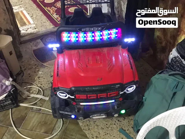 سياره أطفال نضيفه وجديده للبيع