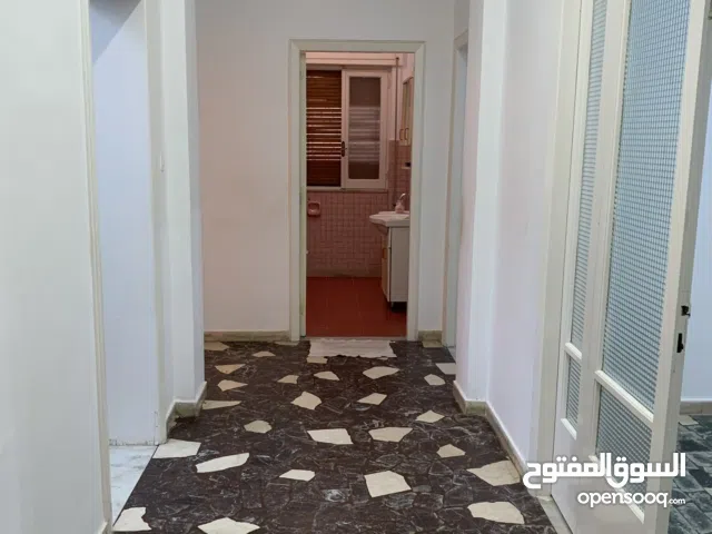 شقة للإيجار ارضية بن عاشور القادسية