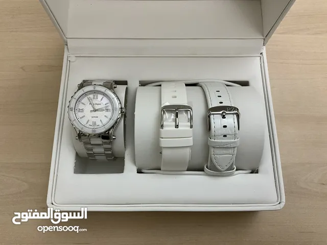 ساعة سويسرية جديدة بالكرتونة