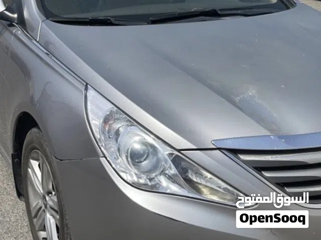 2013 هيونداي سوناتا Limited
