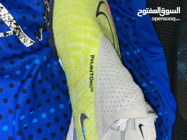 41 Sport Shoes in Al Riyadh