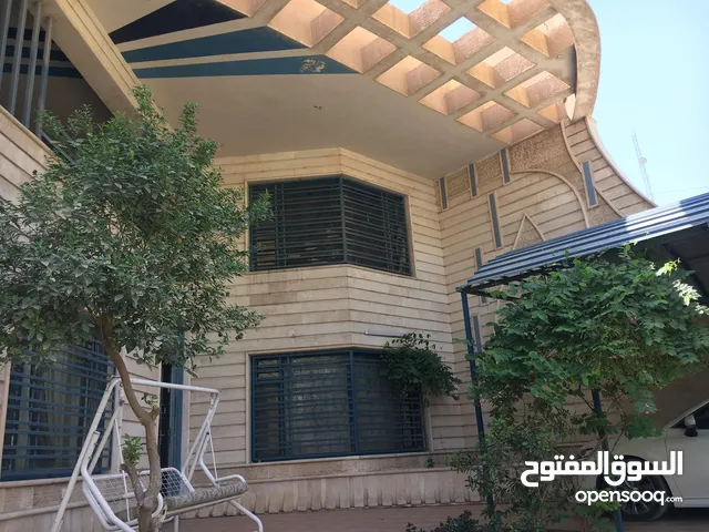 800m2 More than 6 bedrooms Villa for Rent in Baghdad Ameria