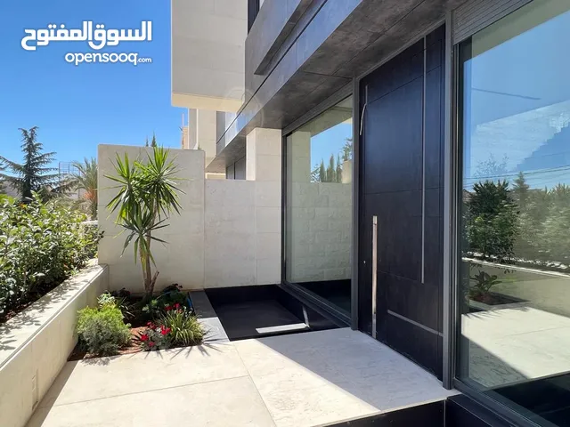 700m2 4 Bedrooms Villa for Sale in Amman Dabouq