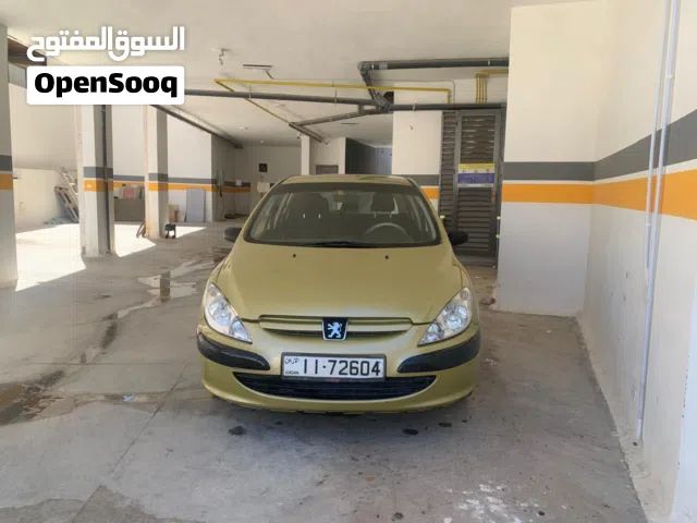 2003 بيجو 307 Standard