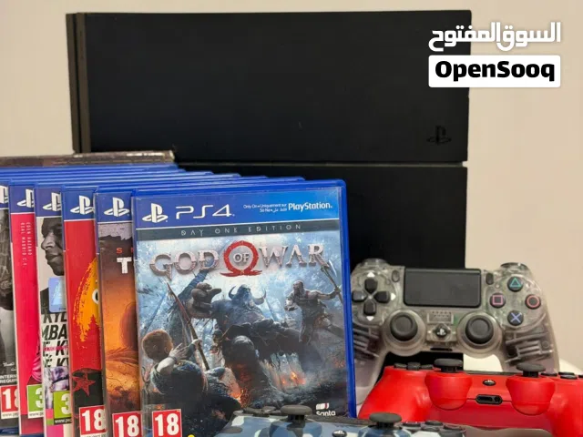 للبيع بلاي ستيشن 4