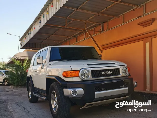 Used Toyota FJ in Northern Governorate