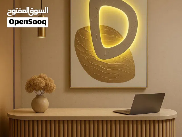 لوحات و براويز بتصاميم عصرية وحديثة وأحجام واشكال مختلفة