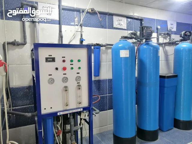 فرصه للاستثمار السريع محطه تحليه ومصنع تعبئه قوارير و كاسات مياه قائم وشغال