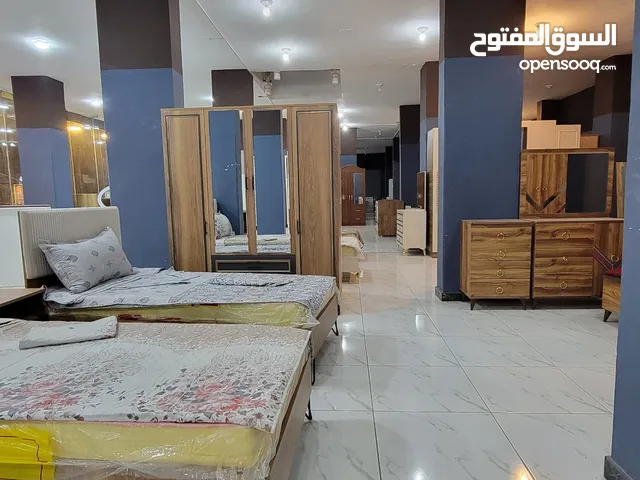 مركز تجاري للبيع