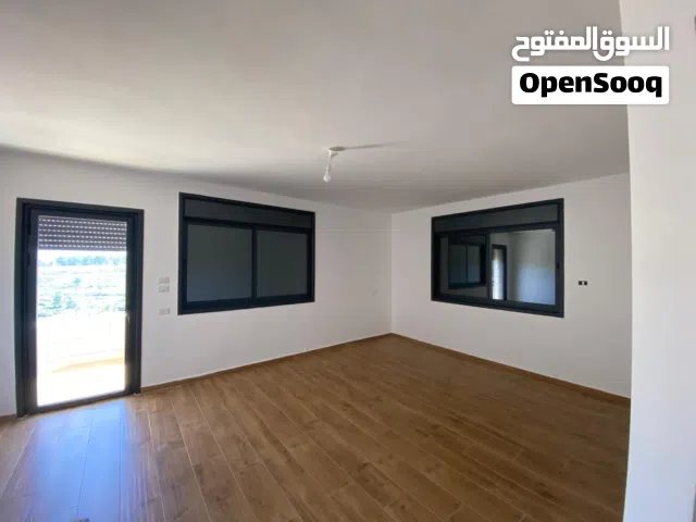 162 m2 3 Bedrooms Apartments for Sale in Ramallah and Al-Bireh Birzeit