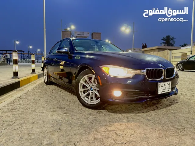 BMW320i اقرة الوصف