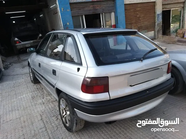 Used Opel Astra in Amman