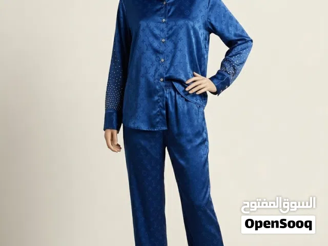 سوت ستن نسائي