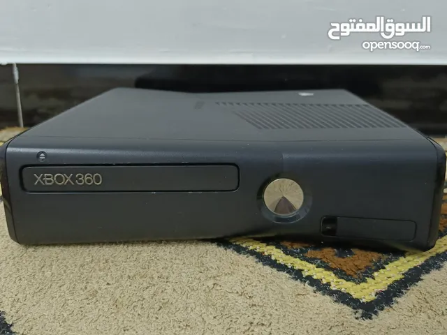 اكس بوكس 360 جهاز نظيف مرتب كلش نضافه 95/100 جهاز بي جوستك واحده فقط مكاني ناصريه قرب دار المنسين