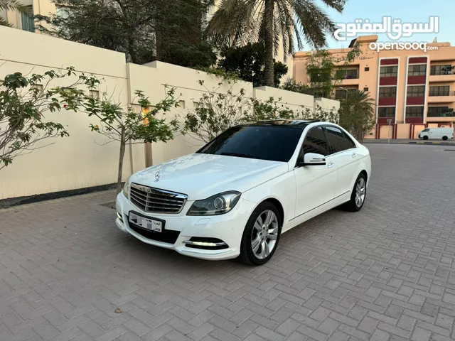 Mercedes Benz C-Class 2013 in Northern Governorate