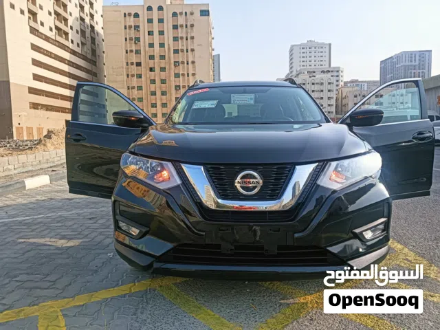 2017 نيسان روج SV