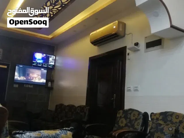 منزل واسع وموقع ممتاز