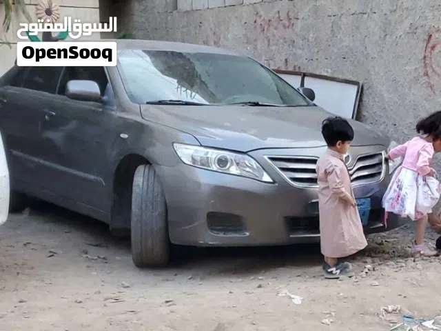 2011 تويوتا كامري GL