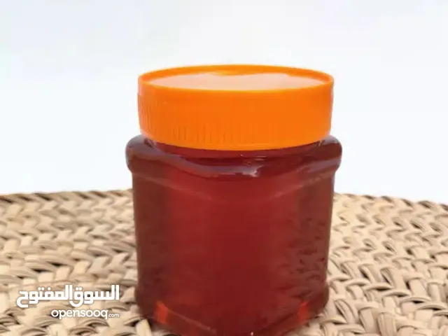 عسل طبیعی و خالص عسل عالي الجودة . 100٪ عسل طبيعي نقي