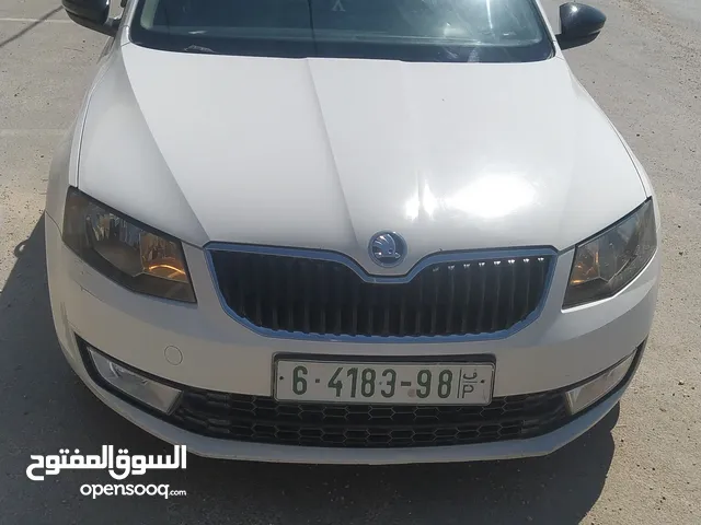 سكودا اوكتافيا