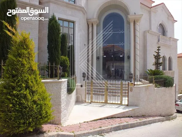 760 m2 5 Bedrooms Villa for Sale in Amman Dabouq