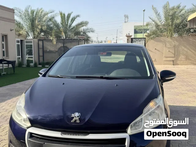 2016 بيجو 208 Standard