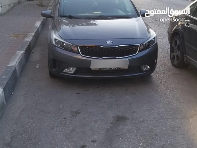 Used Kia Cerato in Hebron