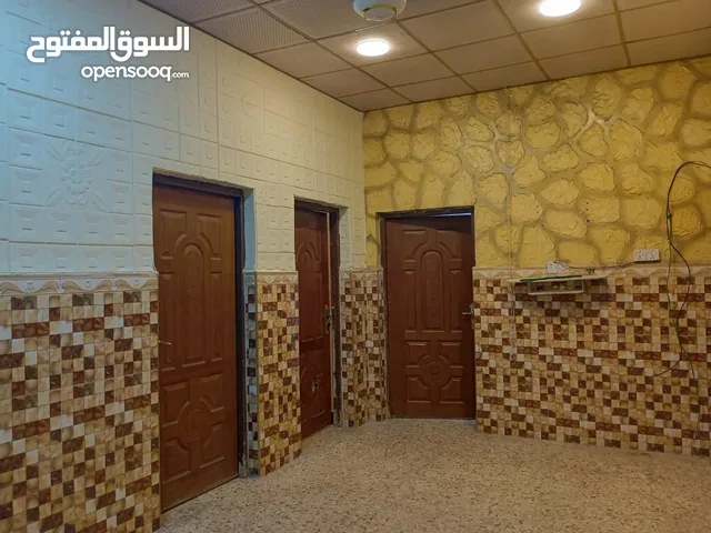 150 m2 2 Bedrooms Apartments for Rent in Basra Tuwaisa