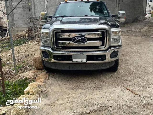 لعشاق الجبات جيب فورد سلفرادو للبيع 6700cc