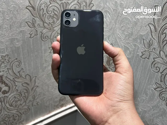 Apple iPhone 11 128 GB in Basra