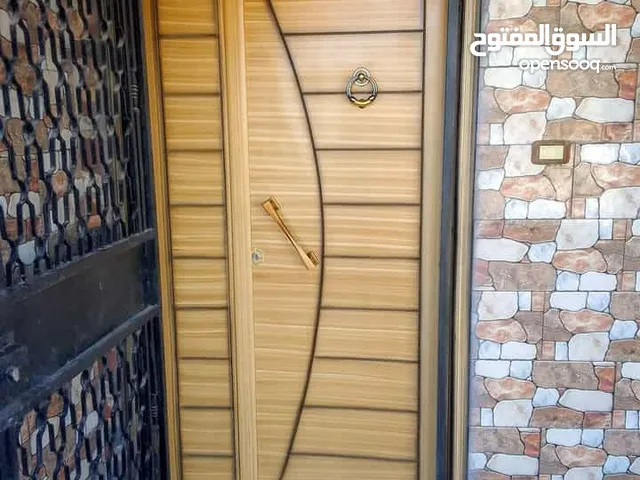 الباب الحديد في اللوح بيتكلف 550 تلبيس الوجه مع اذواق الظهر الباب اللوح في اللوح بيكلف 650 تغليف الو