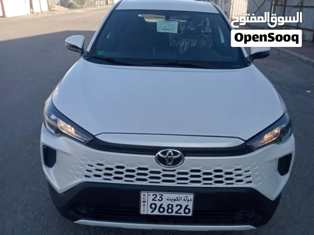 2025 تويوتا كورولا Cross
