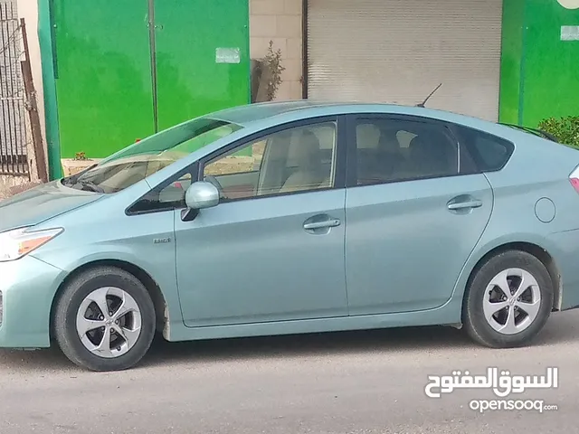 Used Toyota Prius in Irbid