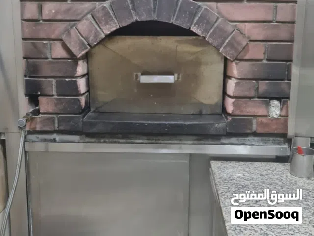 معدات مطعم معجنات مستعملة للبيع