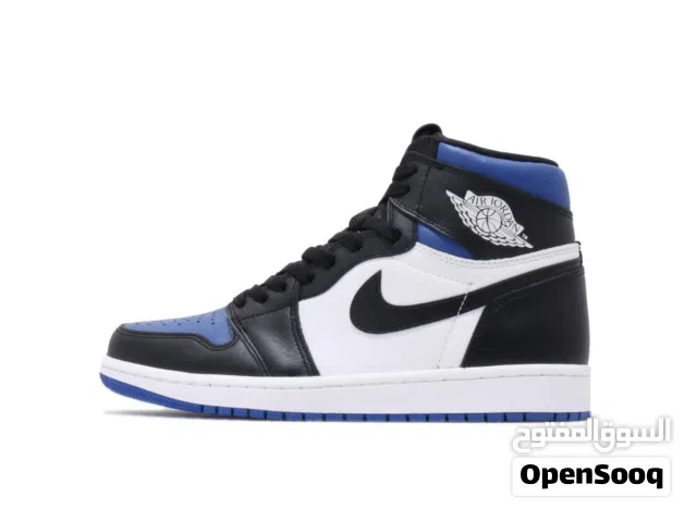 جوتي اير جوردن لم يلبس جديد مقاس 39 اصلي سعره في السوق 159