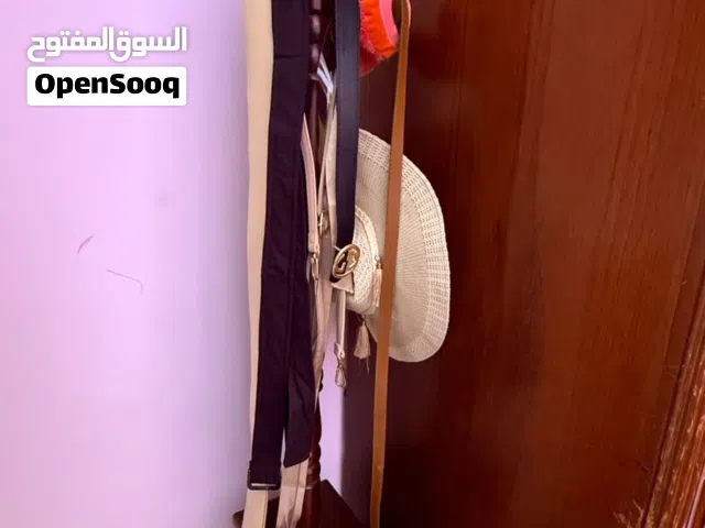 غرفة نوم خشب