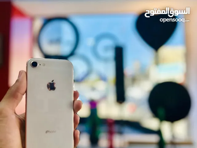 Apple iPhone 8 64 GB in Tripoli