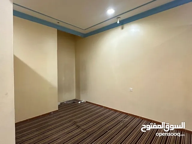 90 m2 2 Bedrooms Apartments for Rent in Al Riyadh Al Izdihar